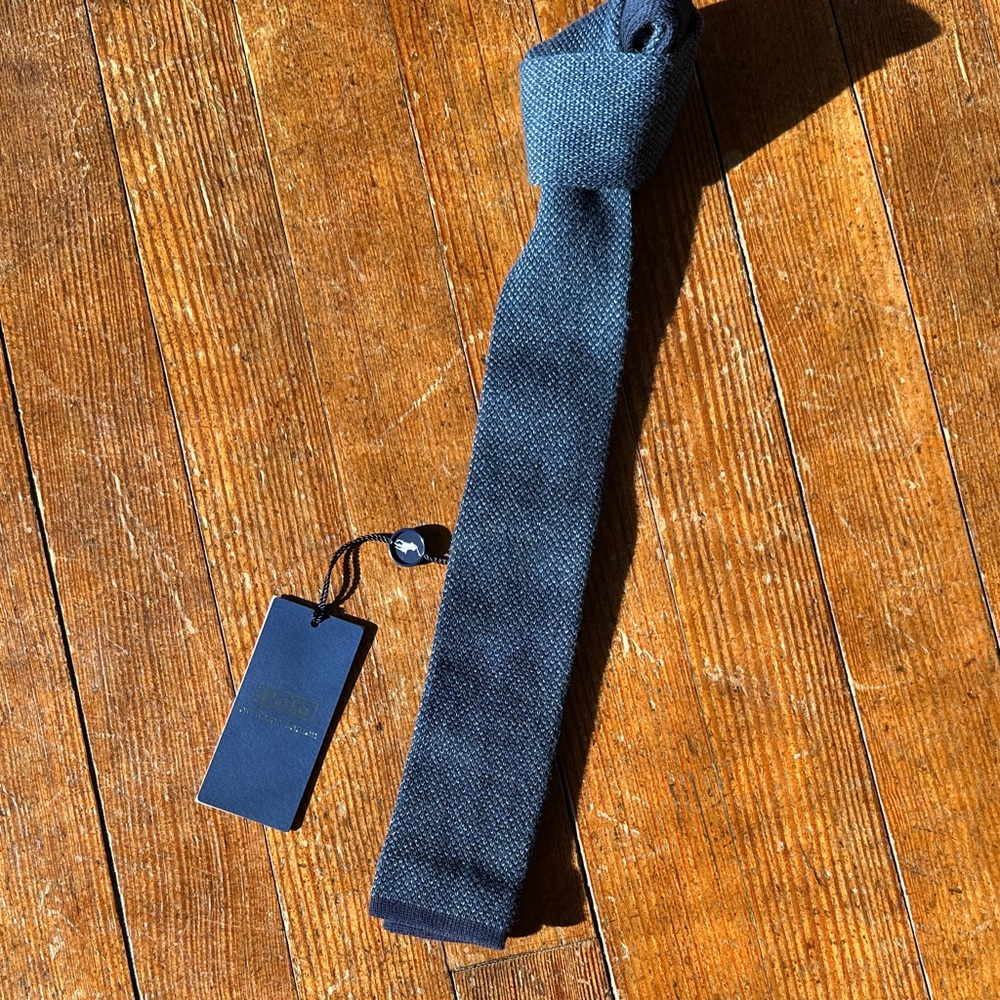 Stylish Blue Polo Knit Tie